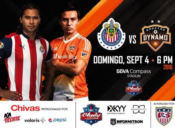 Las Chivas Rayadas del Guadalajara en encuentro amistoso contra los Houston Dynamo de la Major League Soccer